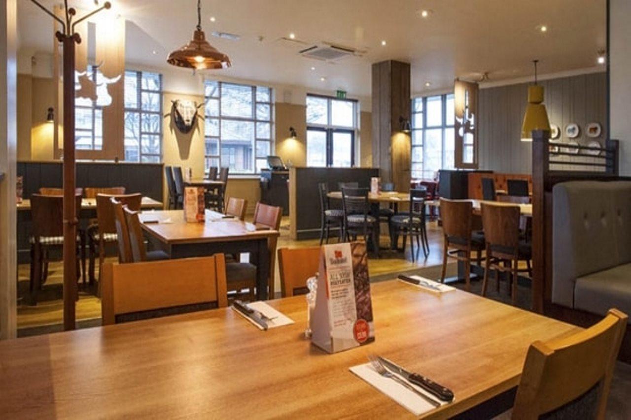 Premier Inn Manchester West Didsbury Exteriér fotografie